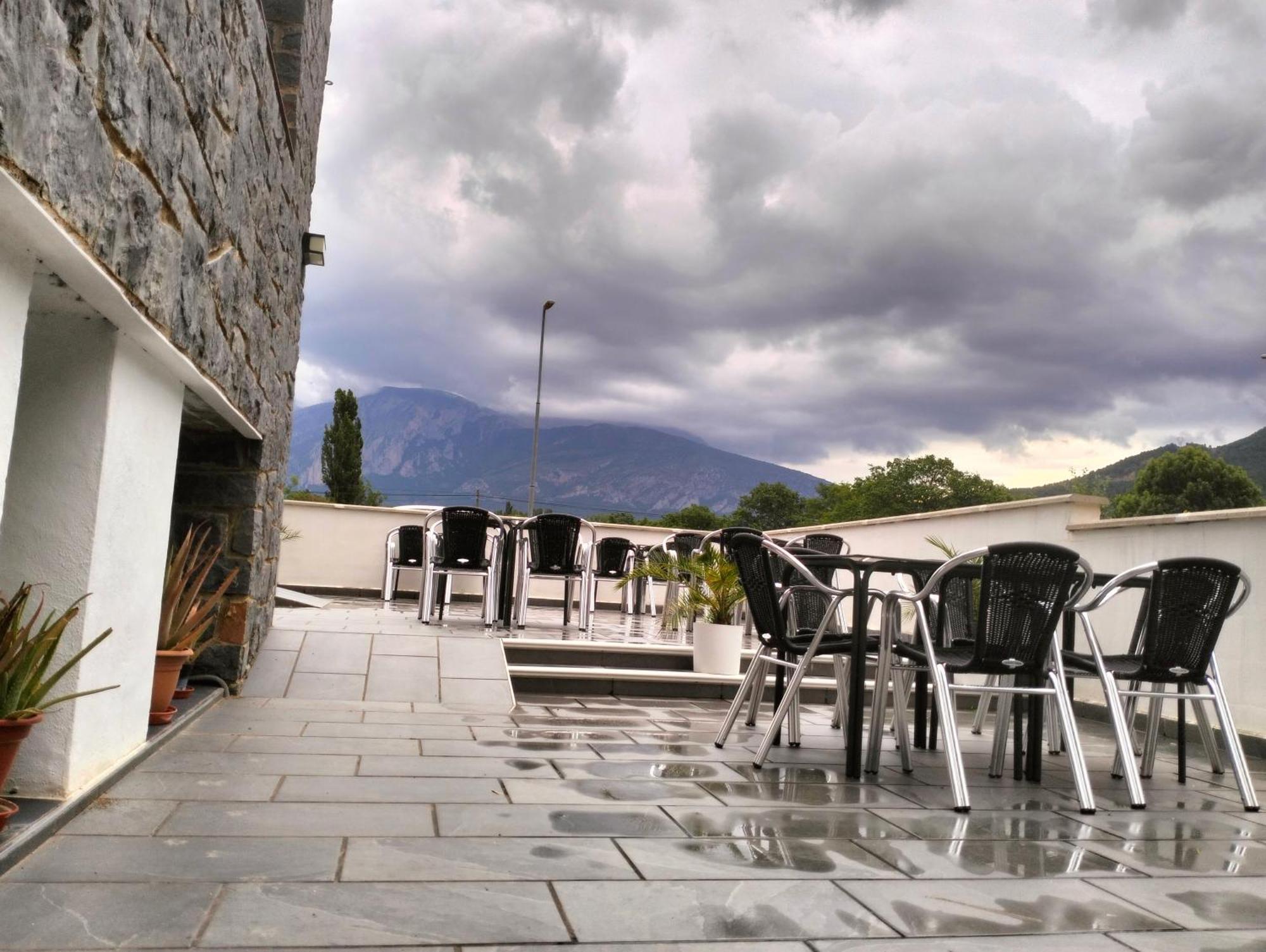Hostal Turbon Campo  Exterior foto