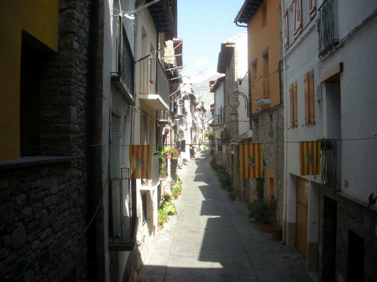 Hostal Turbon Campo  Exterior foto